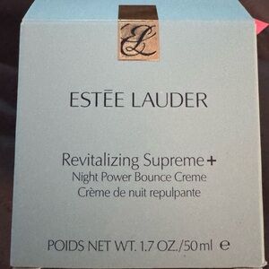 ESTEE LAUDER
Revitalizing Supreme +Night Power Bounce Creme 1.7oz/30ml